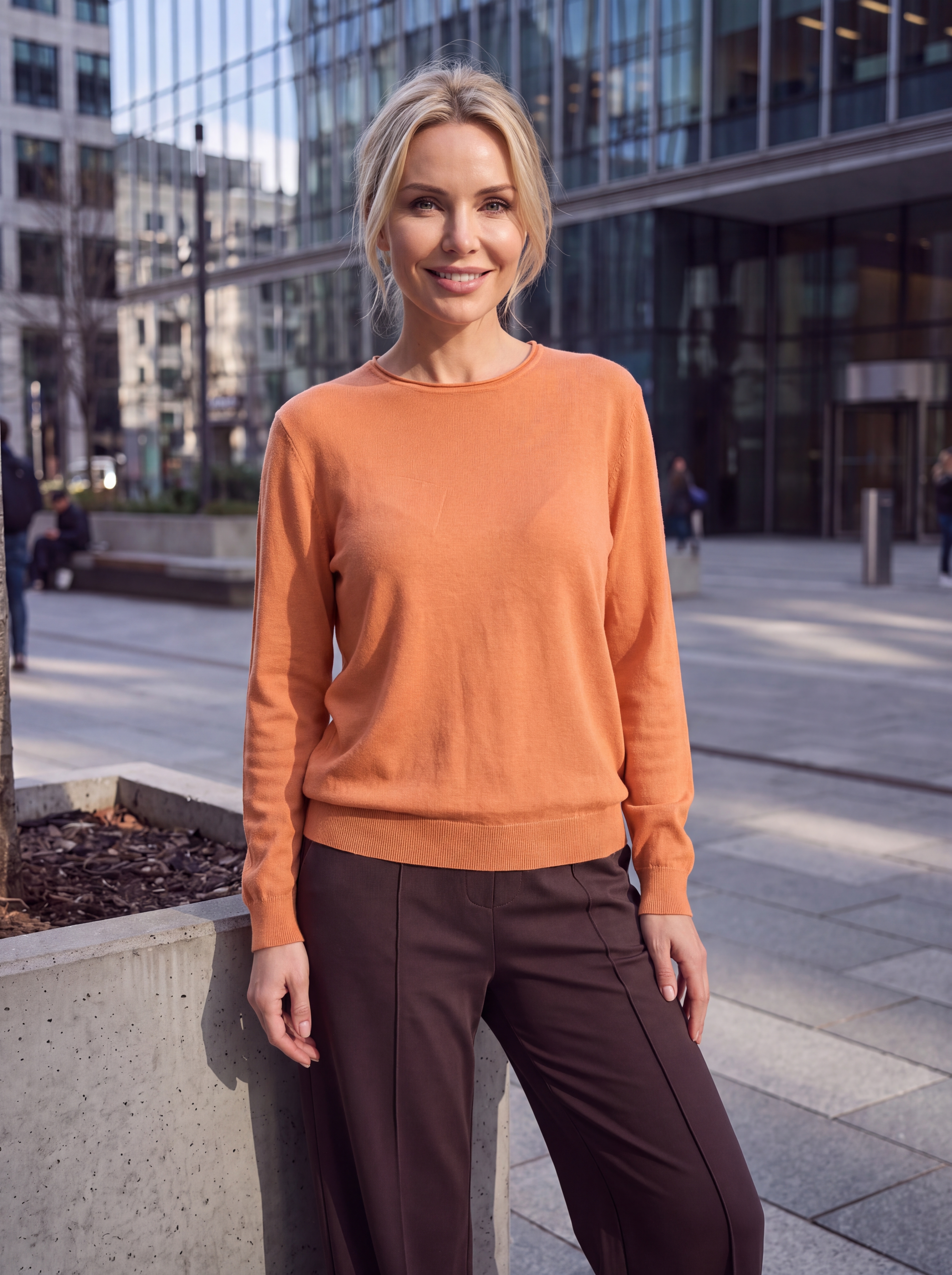 Dámsky pulóver s okrúhlym výstrihom H.WINTER PUMPKIN jemná oranžová s.WEAR 3
